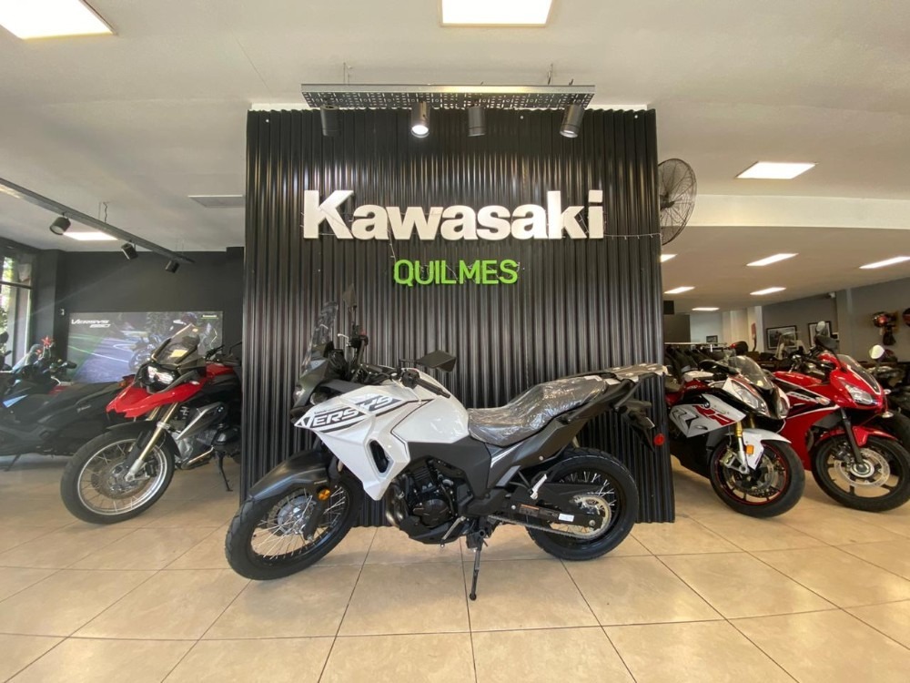 Kawasaki Quilmes, presento la nueva Versys 300 2021 - El Angel Copiloto