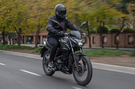 Bajaj presento la nueva Rouser P150